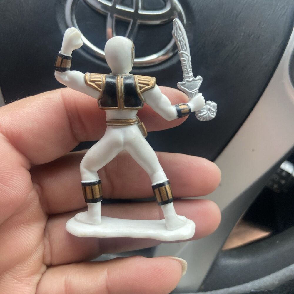 White Power Ranger Bandai Figure 1994 Retro Figure RARE - Picture 3 of 8